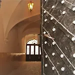 Xvii Century Apartman *