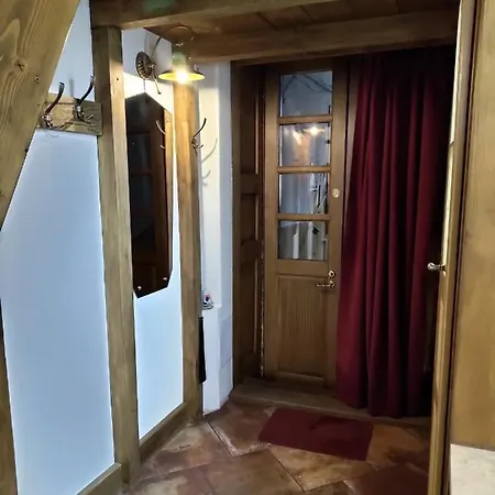 Xvii Century Apartment