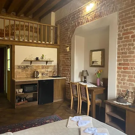 Xvii Century Apartment