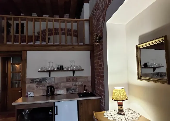 Xvii Century Apartment *